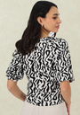 BLUSA MANGA 3/4 ESTAMPADO NEGRO
